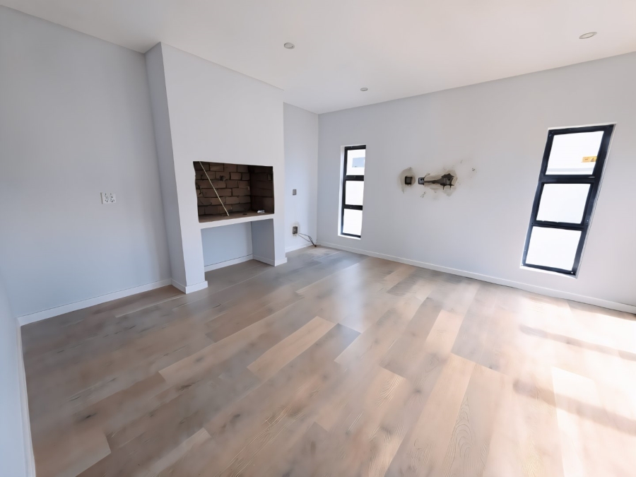 4 Bedroom Property for Sale in Sandown Western Cape